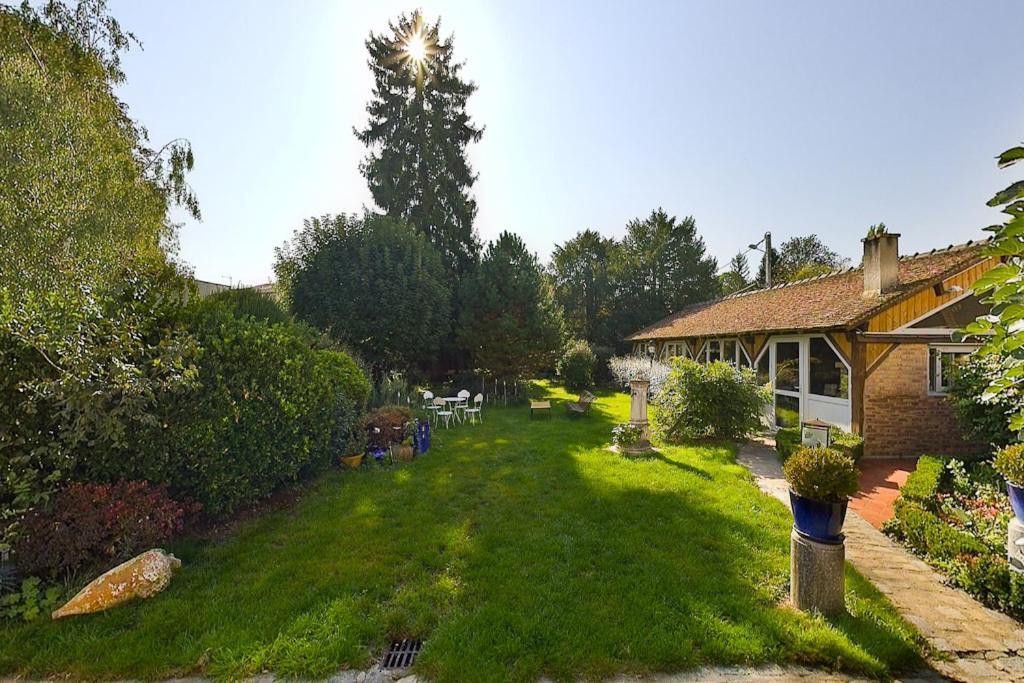 Amphore Du Berry Saint-Amand-Mont-Rond Bagian luar foto